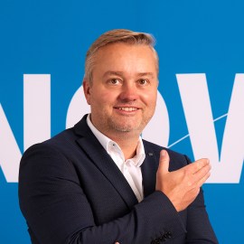 Profilove foto Miroslav BECKA - CEO Axians Czech Republic