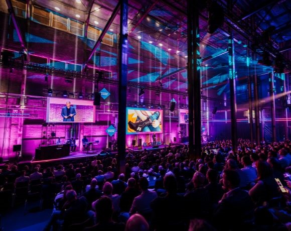 TILES Innovations to success Axians CZ Location